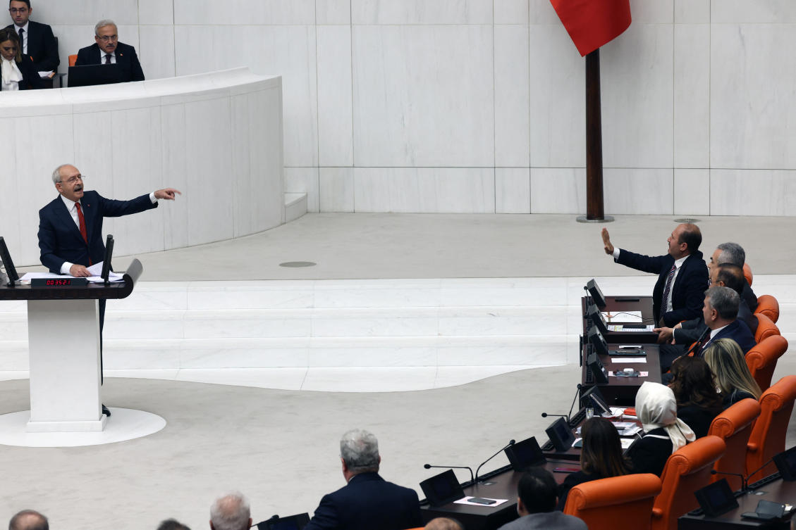 Turkish main opposition Republican People’s Party (CHP) leader Kemal Kilicdaroglu (L) speaks as the General Assembly starts negotiations on the 2023 Central Government Budget Law and the 2021 Central Government Final Accounts Law Proposal at the Turkish Grand National Assembly in Ankara, Turkiye on December 5, 2022. (FILE/AFP)