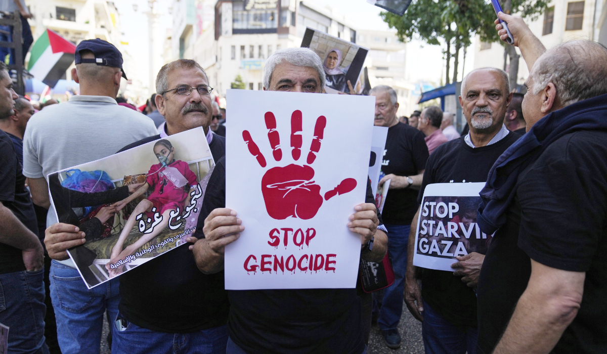 Palestinians rally in support for Gaza and celebrating the latest western nations recognitions of the Palestinian state ahead of the United Nations General Assembly meetings, in the West Bank city of Ramallah Tuesday, Sept. 23, 2025. (AP)