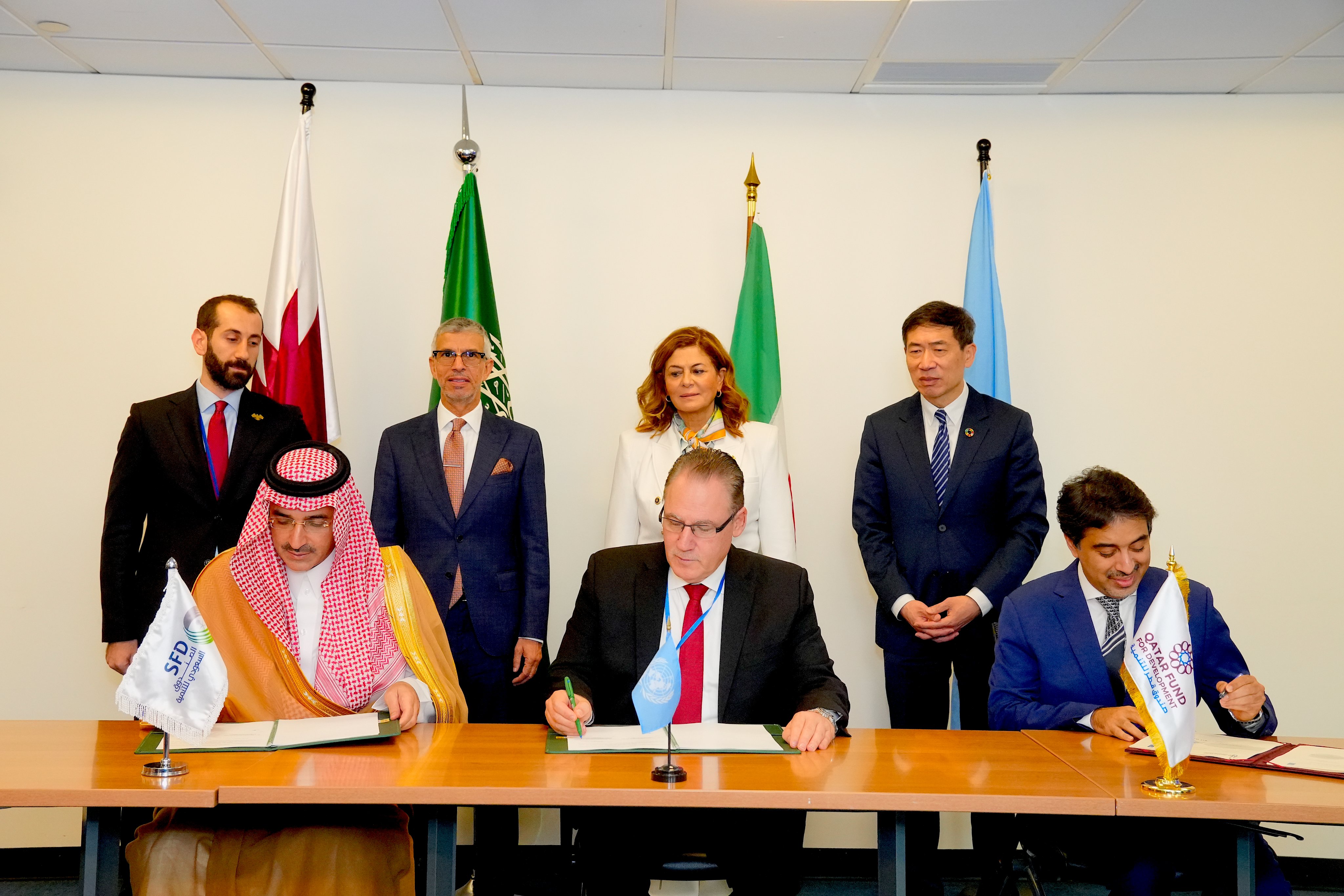 Saudi Arabia and Qatar are providing $89 million of financial aid to support public-sector workers in the Syrian Arab Republic for three months. (SPA)