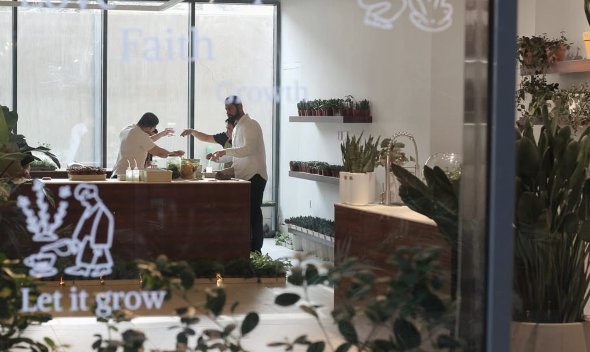 Where We Are Going Today: Bonne Cafe and Garden in Riyadh