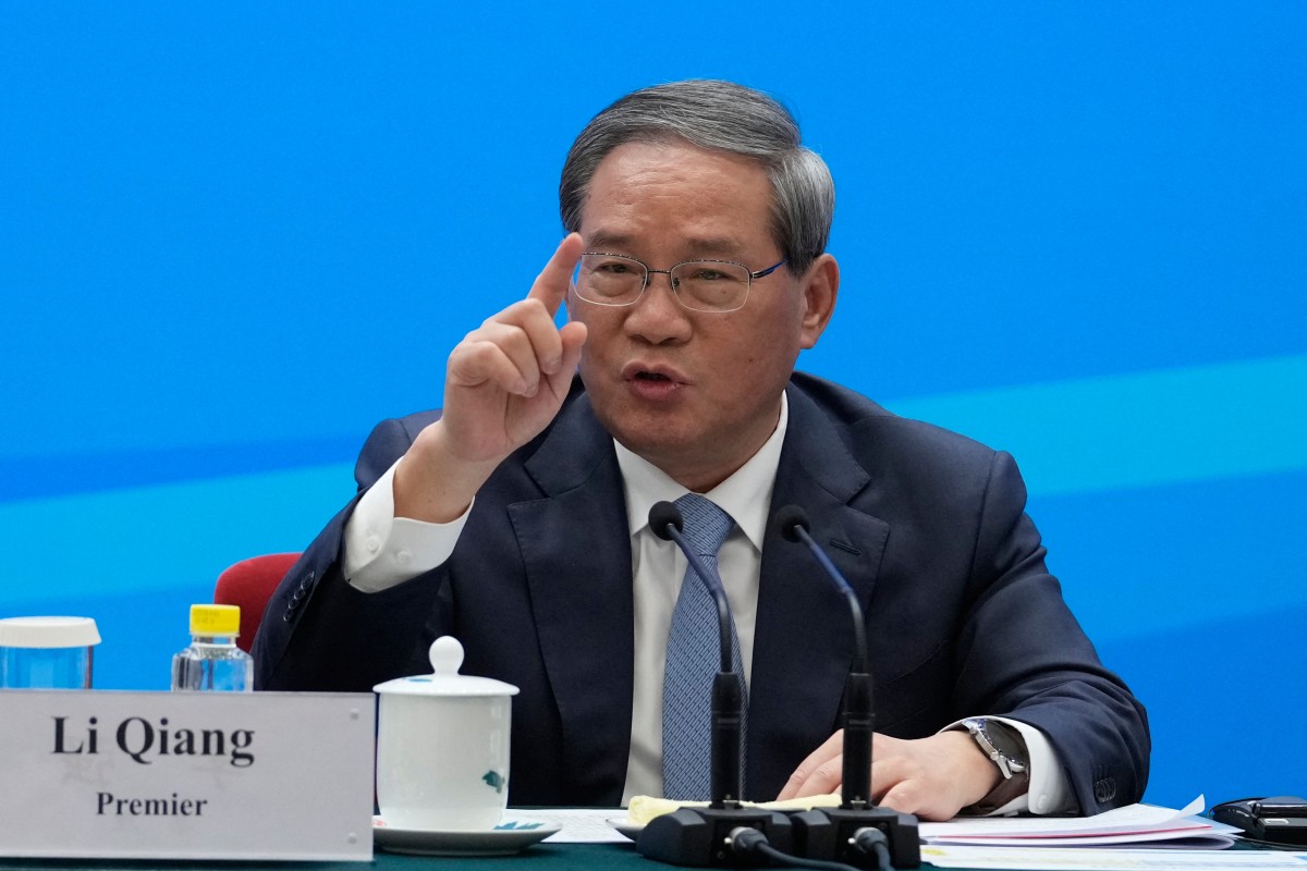 Chinese Premier Li Qiang speaks during the EU-China Business leaders symposium at the Great Hall of the People in Beijing, July 24, 2025. (AFP)