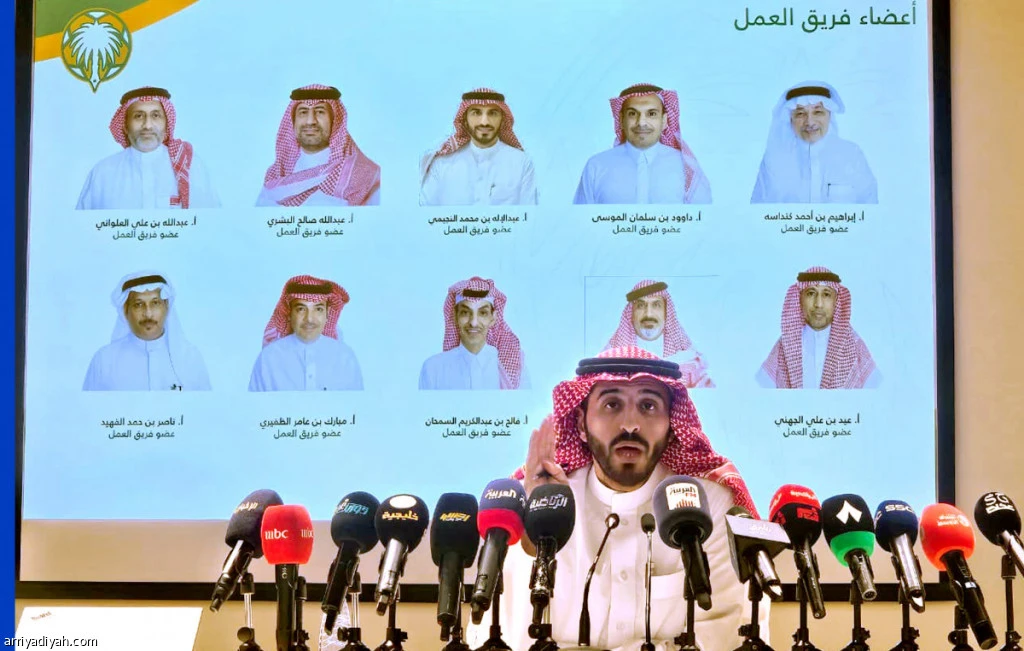 Abdulilah Al-Najimi, a member of the Saudi Football History Documentation Committee, during a press conference on Sunday. (Abdulrahman Mushabab)