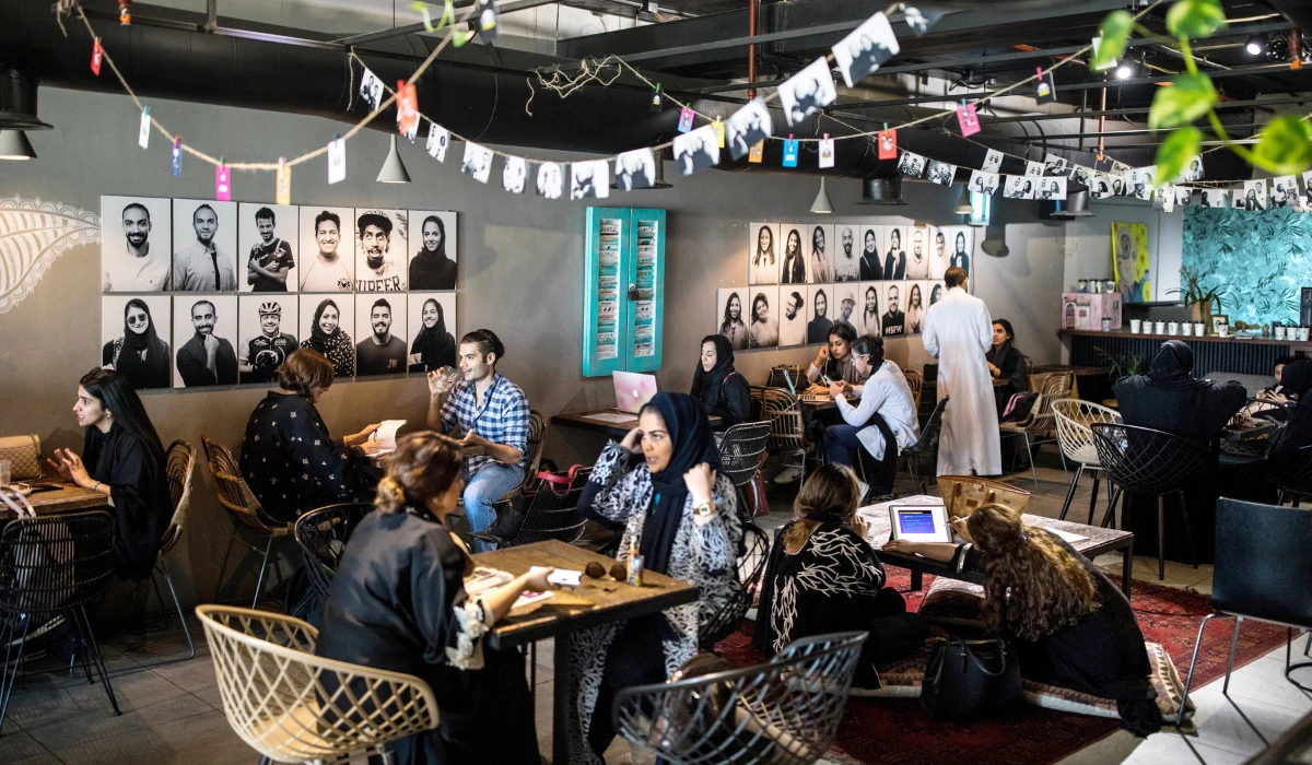 Malls and cafes are major social hubs for residents and professionals looking to socialize and network in Riyadh. (Supplied/File photo/SPA)