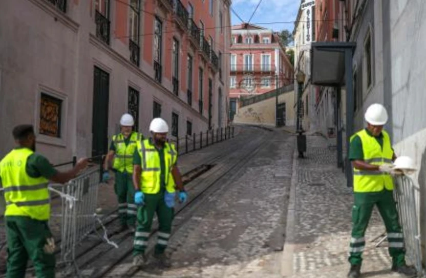 Early official report on Lisbon funicular accident delayed