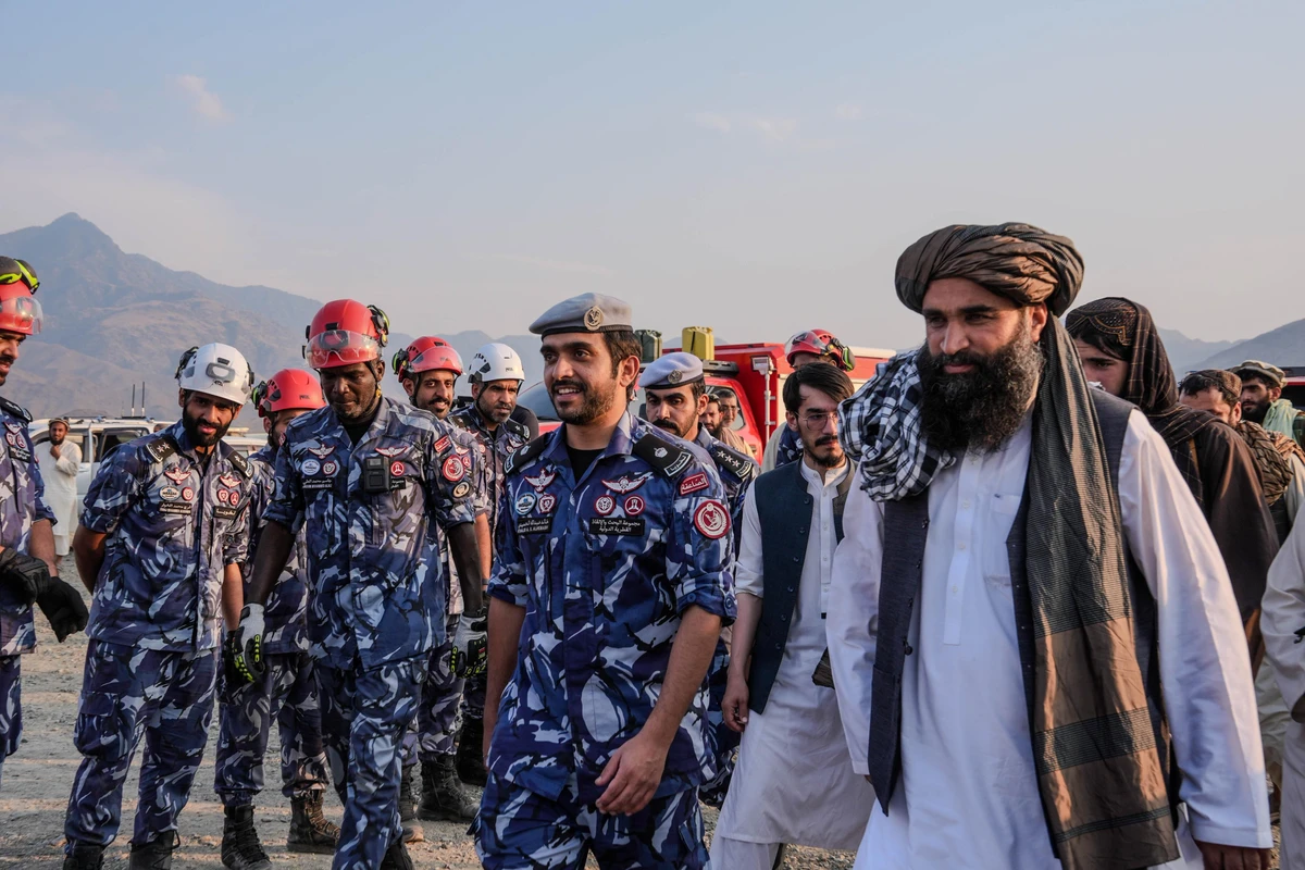The Qatar International Search and Rescue Group established a temporary field hospital and set up tents in eastern Afghanistan to support those affected by the recent earthquakes. (QNA)