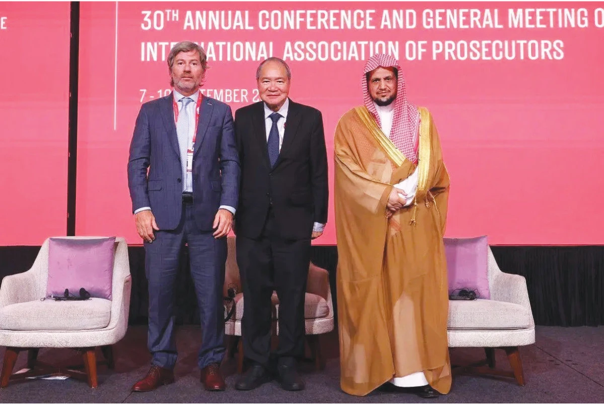 Saudi Arabia receives hosting flag for international prosecutors’ conference
