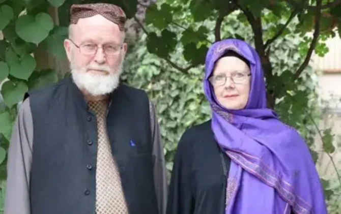 Peter Reynolds, 80, and his wife Barbie, 76, who have spent 18 years running training projects in Afghanistan, were detained by the Taliban. (Supplied)