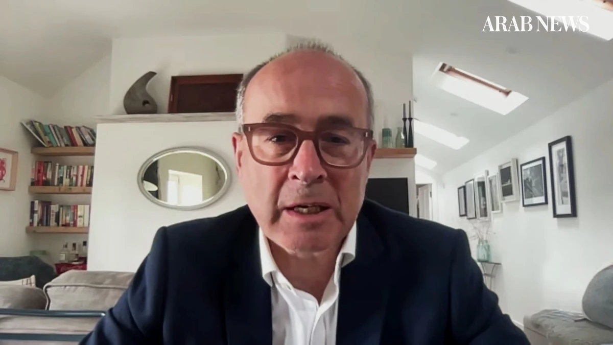 A consultant surgeon at Oxford University and a medical volunteer in Gaza for 15 years, Dr. Nick Maynard spoke to ‘Frankly Speaking’ host Ali Itani, standing in this week for Katie Jensen. (AN photo)