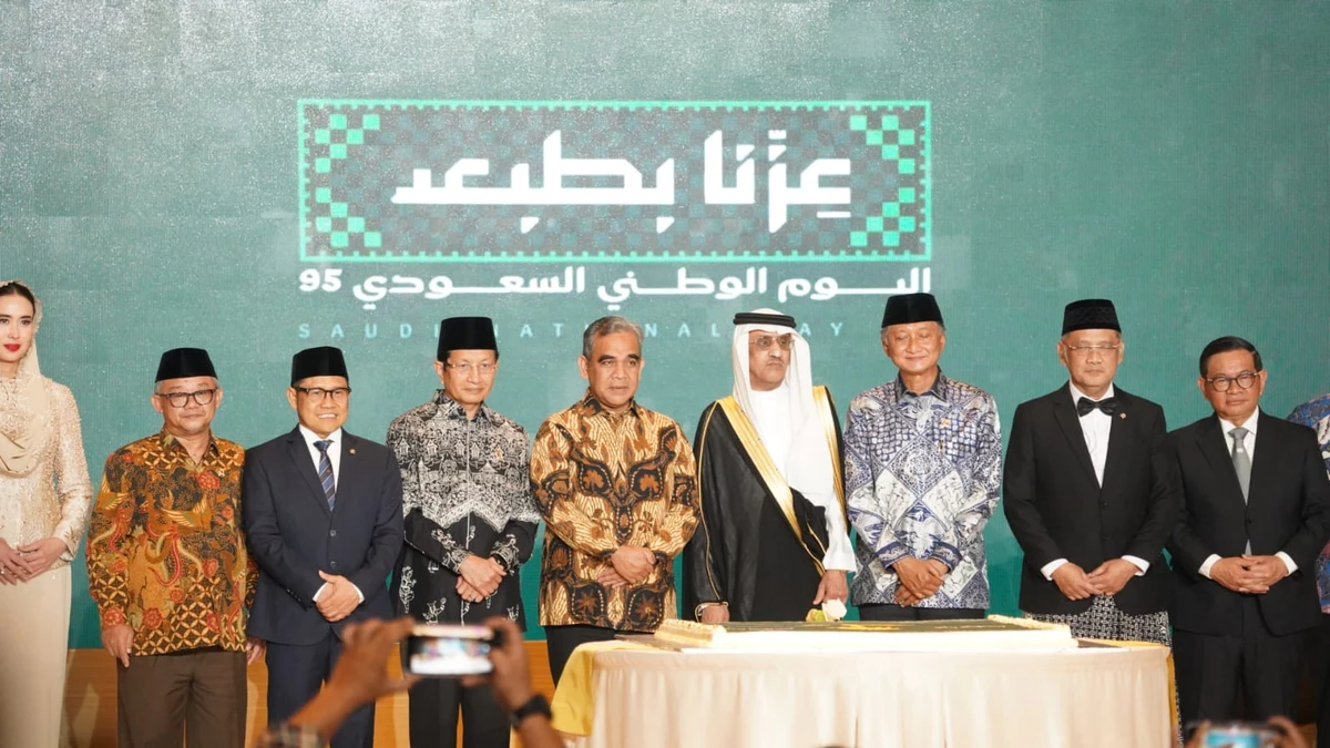 Religious Affairs Minister Nasaruddin Umar and Saudi Ambassador Faisal Abdullah Amodi take part in a group photo at the 95th Saudi National Day ceremony in Jakarta on Sept. 23, 2025. (Ministry of Religious Affairs)
