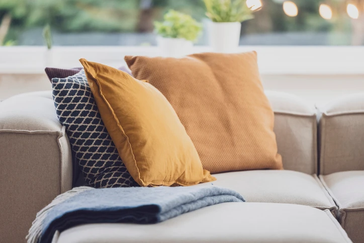 Spending on furniture and home supplies reached SR609.46 million ($162 million), according to SAMA.