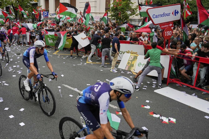 Israel-Premier Tech have been excluded from the Giro dell'Emilia cycling race on October 4 in Italy for safety reasons, the organisers told AFP on Saturday. (AP/File)