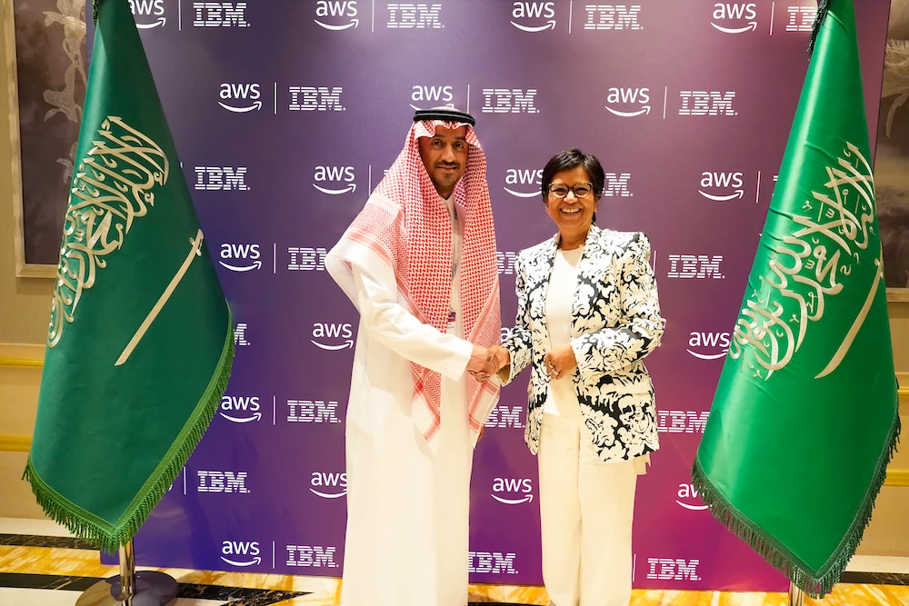 Khaled Al-Ofaysan, country head and managing partner for IBM Consulting in Saudi Arabia; and Tanuja Randery, managing director of AWS. (Supplied)