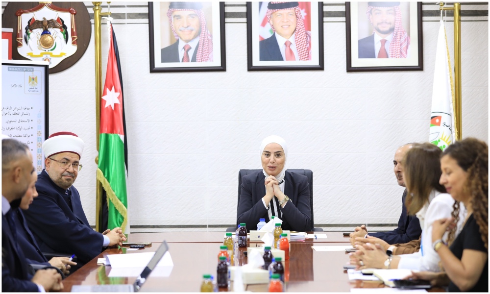 Jordanian and Palestinian officials affirm need to empower women and children