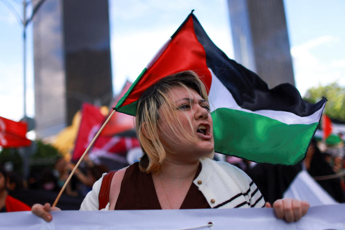 A demonstrator takes part in a pro-Palestinian protest after Israeli forces intercepted the vessels of the Global Sumud Flotilla aiming to reach Gaza and break Israel's naval blockade, in Mexico City, Mexico October 7, 2025. (Reuters)