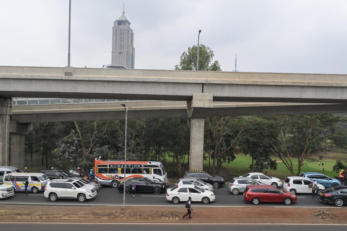Motorist drive in traffic on the Uhuru highway section of the expressway in Nairobi on September 8, 2023. (FILE/AFP)