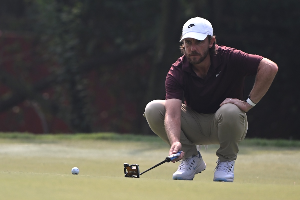 Tommy Fleetwood lines up a putt on the 3rd green on day three of the DP World India Championship 2025 at Delhi Golf Club on October 18 in New Delhi. (Getty Images AsiaPac)