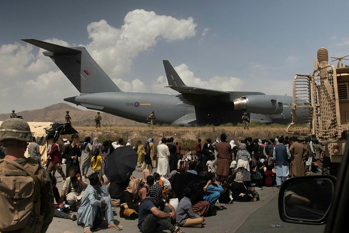 UK military personnel evacuating Afghans from Kabul airport in August 2021. The unit working on the Afghan Relocation and Assistance Policy has come under scrutiny over data breaches. (MoD)