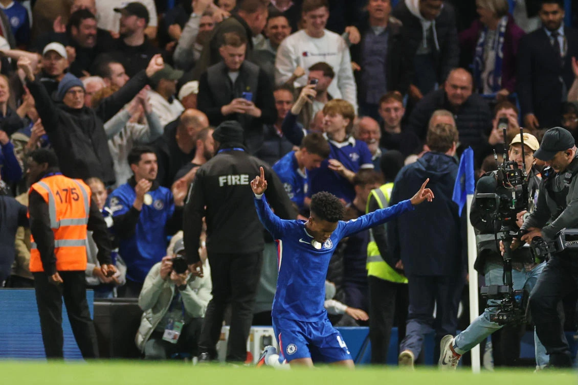 Chelsea’s Estevao celebrates after scoring his side’s second goal during the English Premier League soccer match between Chelsea and Liverpool at Stamford Bridge in London, Saturday, Oct. 4, 2025. (AP)