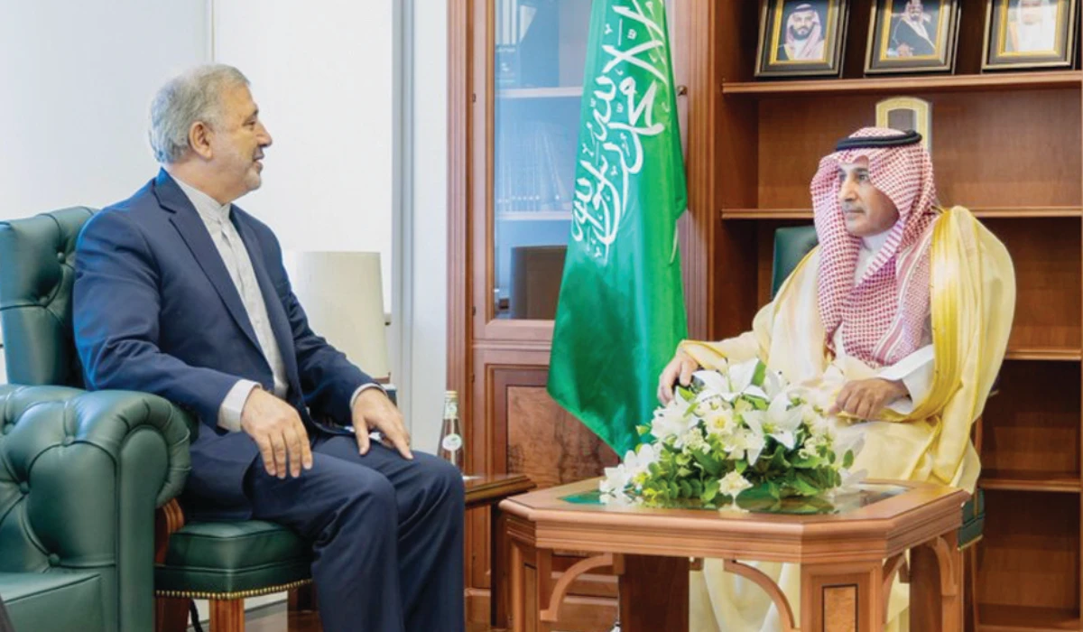 Saud Al-Sati (R) holds talks with Alireza Enayati in Riyadh. (Supplied)