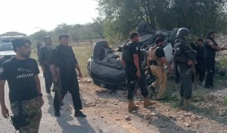 A powerful roadside bomb struck a police vehicle Friday in a former stronghold of the Pakistani Taliban in the country’s northwest near the Afghan border, killing a city police chief and two junior officers, officials said. (X/@zarrar_11PK)