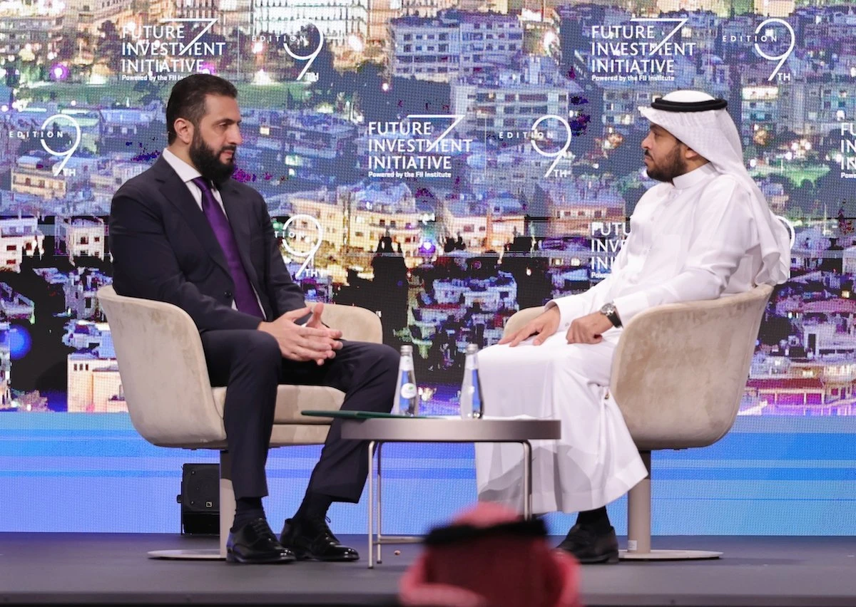 Syrian President Ahmad Al-Sharaa took part in a session at the FII conference in Riyadh. (Syrian presidency)