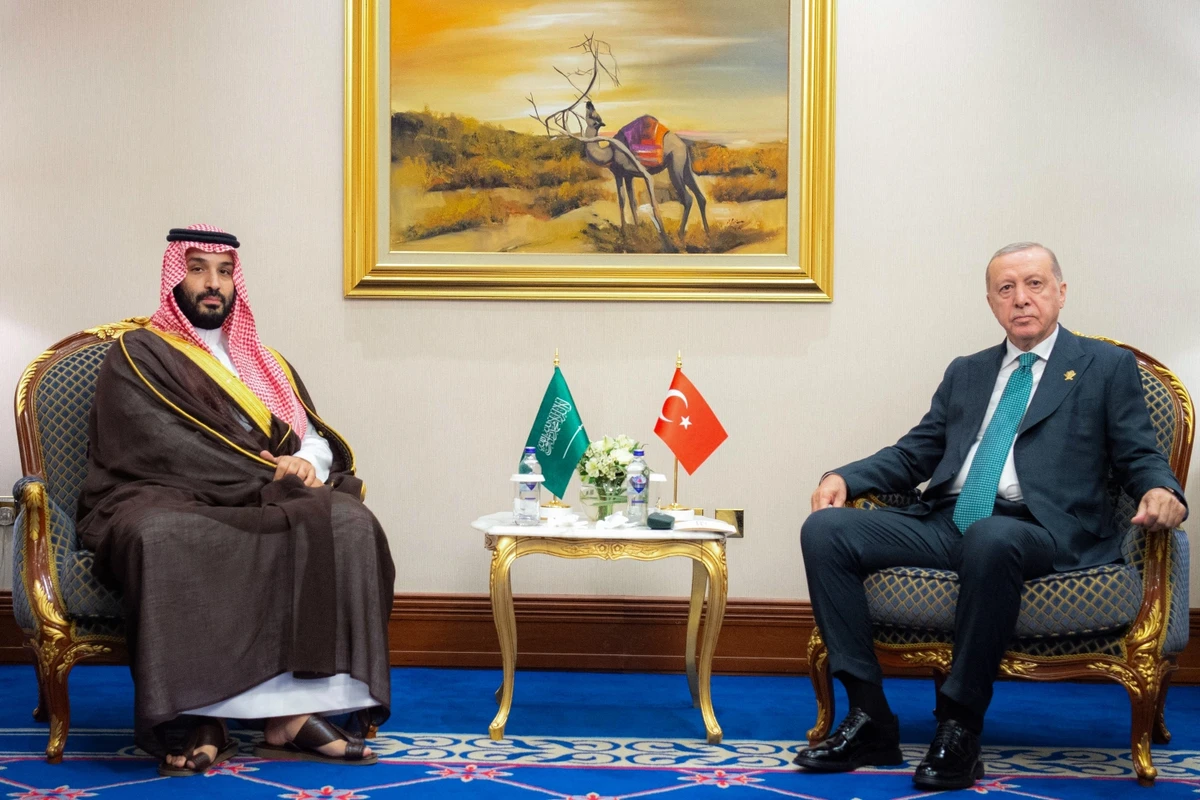 President Erdogan met Crown Prince Mohammed bin Salman and had a fruitful exchange on bilateral relations & regional issues -AFP