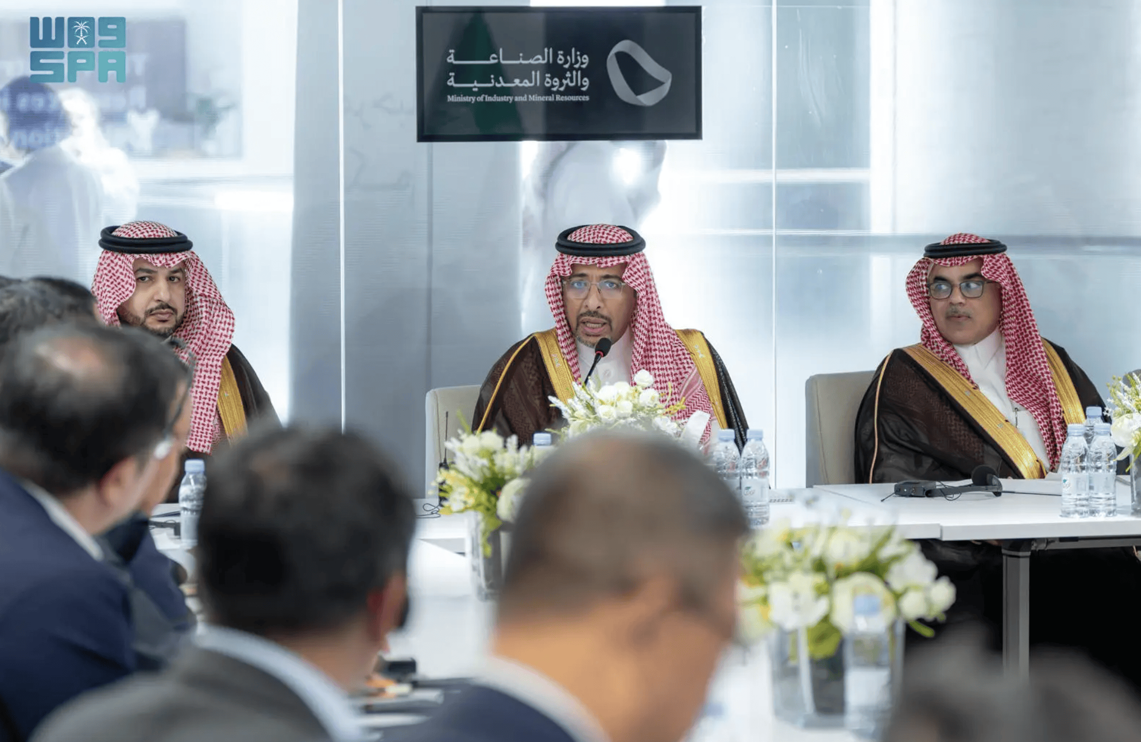 Minister of Industry and Mineral Resources Bandar Alkhorayef chaired a meeting with leaders of more than 30 Chinese companies. SPA