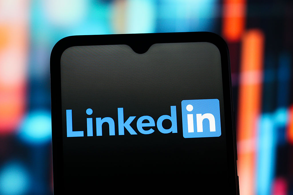 Monsha’at and LinkedIn sign MoU to support high-growth companies at Biban 2025
