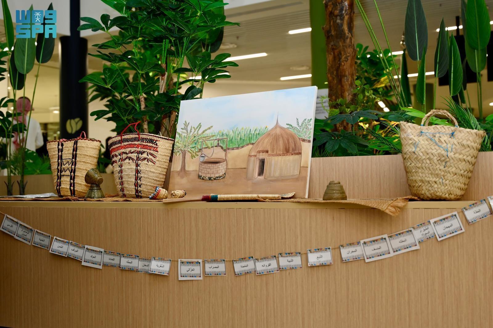 The crafts market in Jazan features an interactive heritage pavilion showcasing aspects of traditional life in the region. (SPA)