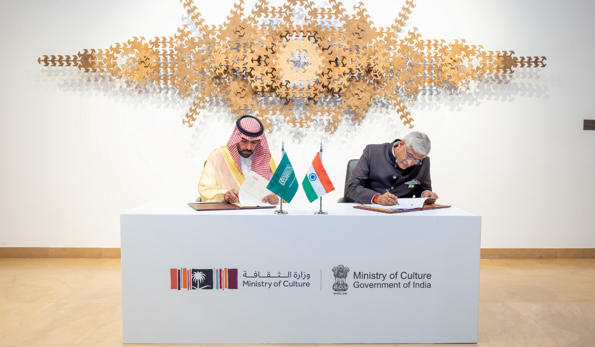 Saudi Minister of Culture, Prince Badr bin Abdullah bin Farhan, met with Indian Minister of Culture and Tourism, Gajendra Singh Shekhawat, in Riyadh, to discuss strengthening cultural relations between the two countries. (Supplied)