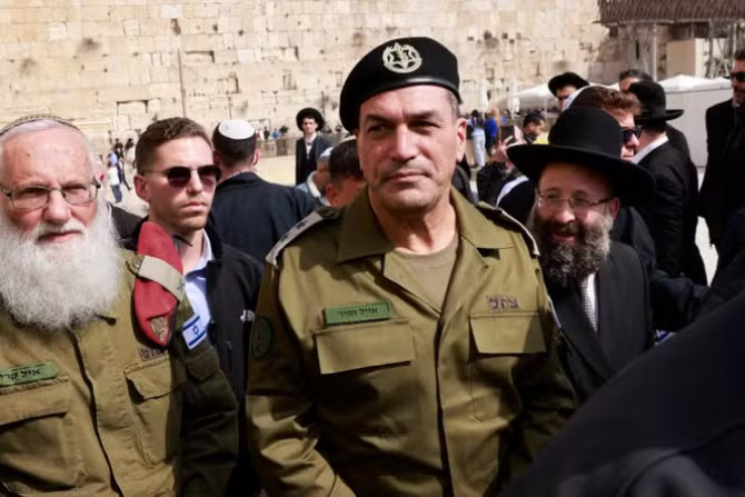 The chief of the Israeli armed forces, Eyal Zamir (center), in the Old City of Jerusalem, March 5, 2025. (AFP)