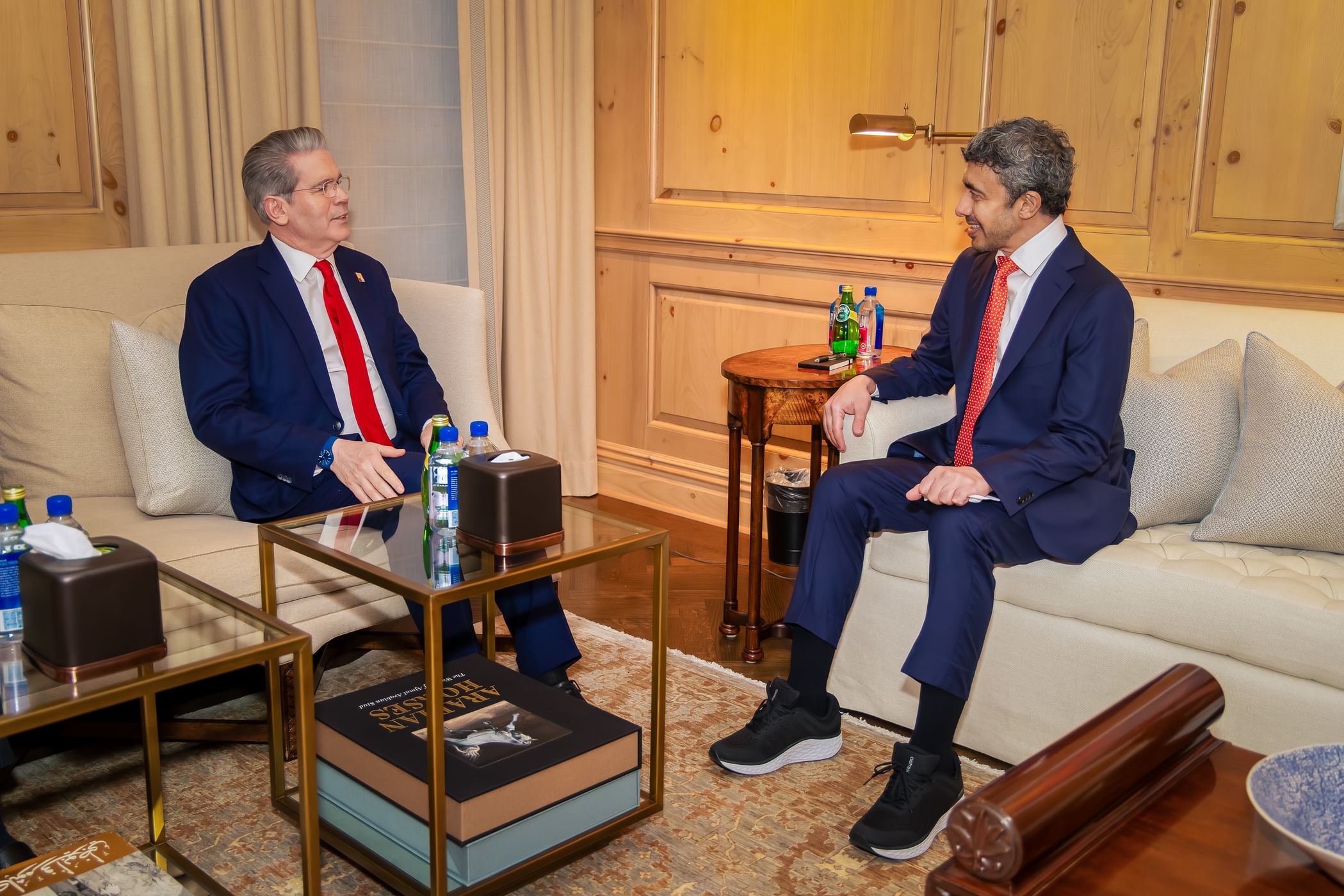Sheikh Abdullah bin Zayed Al-Nahyan, minister of foreign affairs of the UAE, met with US Secretary of the Treasury Scott on Wednesday in New York. (WAM)