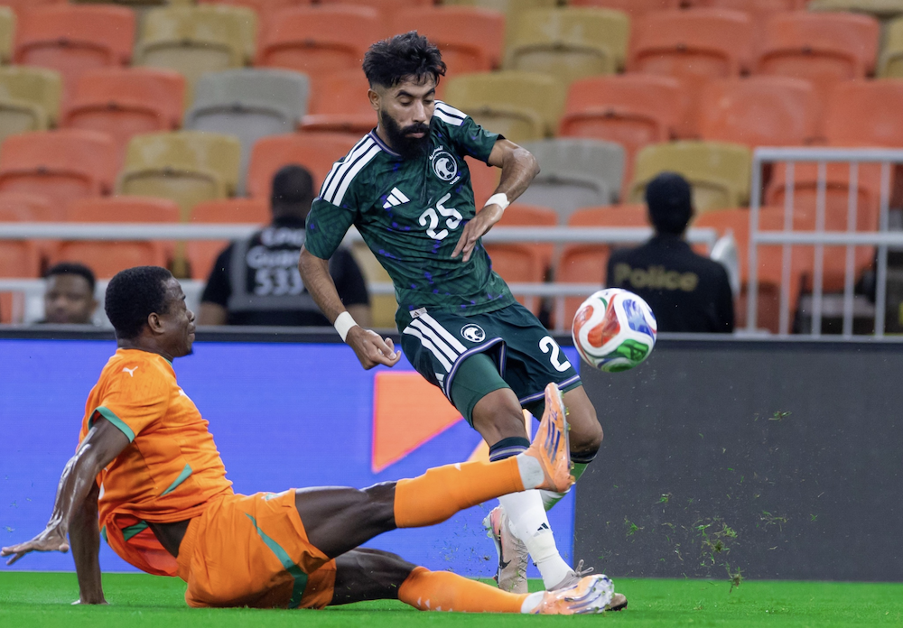 Saudi Arabia secured a deserved 1–0 victory over Ivory Coast in Jeddah on Friday, with an early strike from Saleh Aboulshamat proving decisive at King Abdullah Sports City. (X/@SaudiNT)