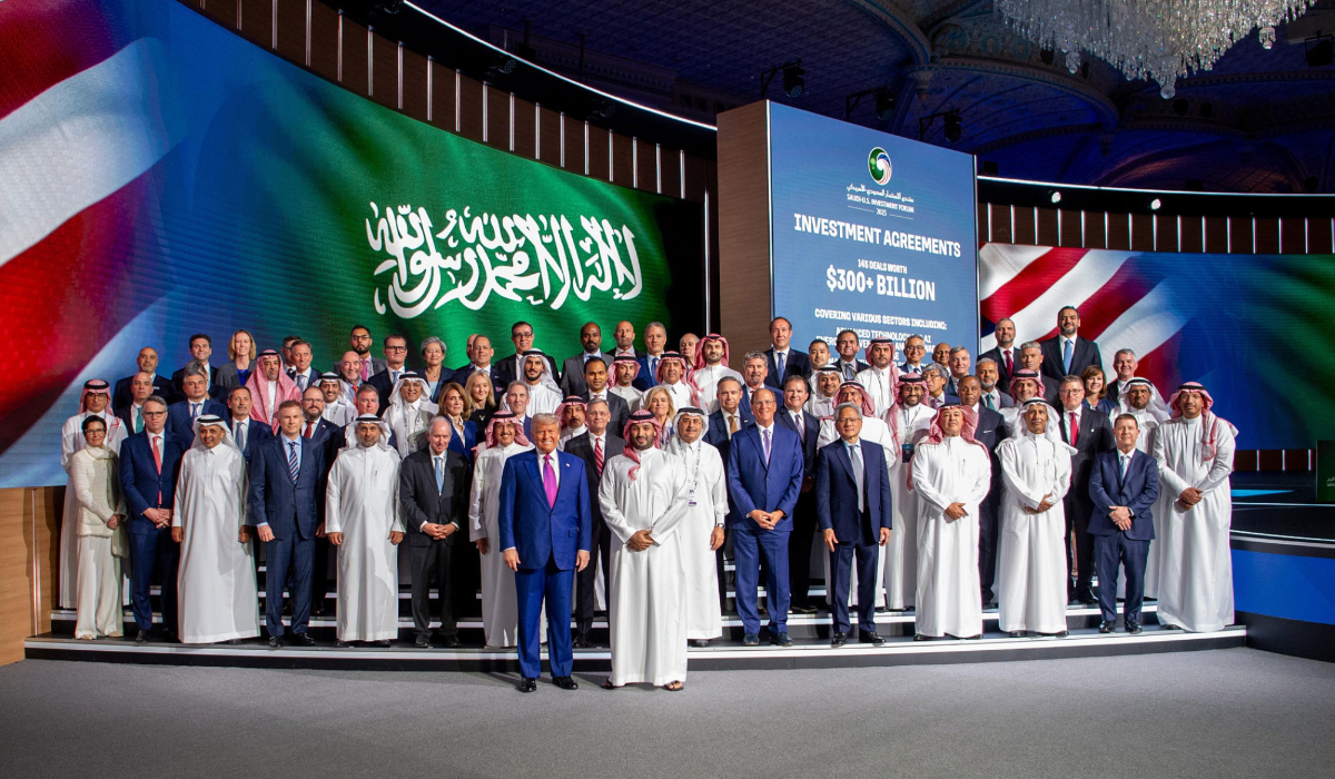 The Crown Prince and US President in a group picture with investors during the Saudi-US Investment Forum in Riyadh on May 13. (Supplied)