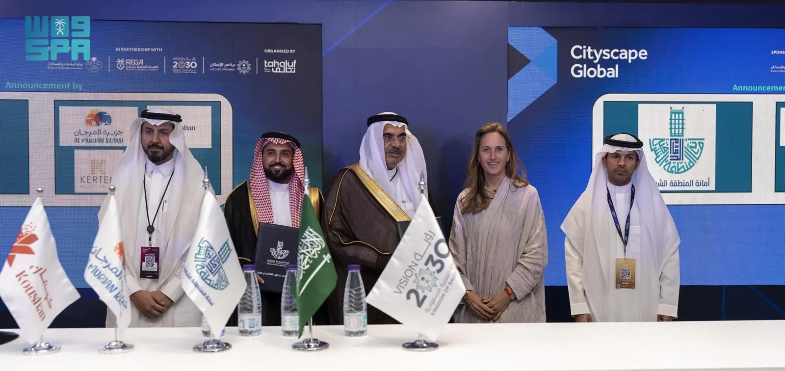The signing ceremony, overseen by Eastern Province Mayor Fahad bin Mohammed Al-Jubair, featured several strategic investment agreements for high-profile projects. SPA