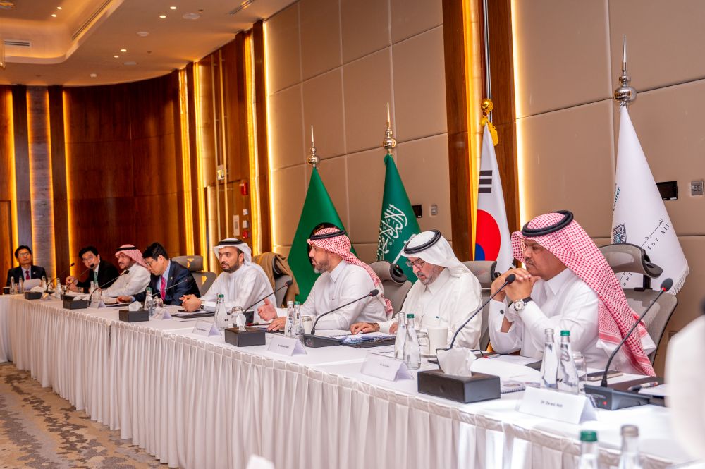 The South Korean Embassy in cooperation with the Gulf Research Center jointly held the second Korea-GCC Cooperation Seminar in Riyadh. (Supplied)
