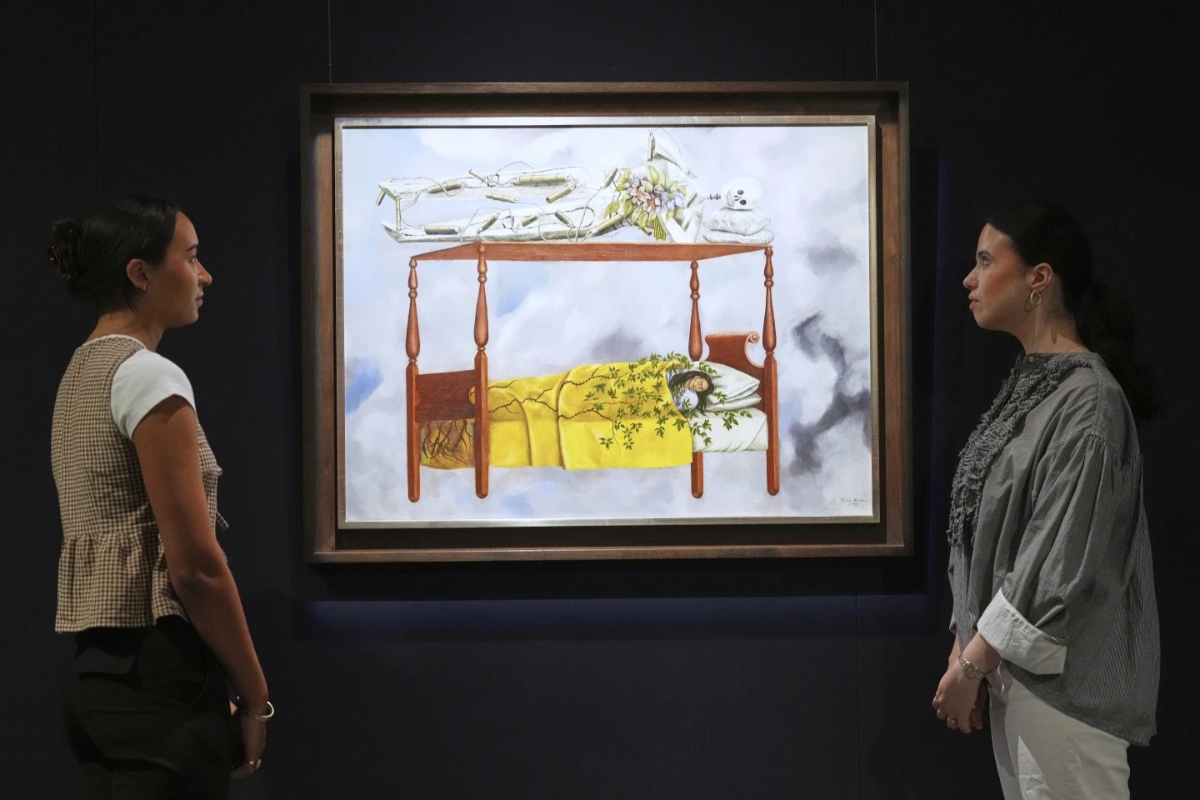 Frida Kahlo self-portrait poised to shatter auction records