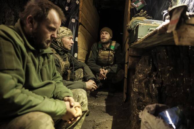 The United States has threatened to cut intelligence sharing and weapons supplies for Ukraine to press it into agreeing to the framework of a US-brokered peace deal, two people familiar with the matter said. (AP/File)