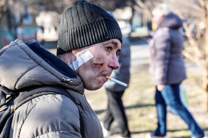 Germany squeezes benefits for Ukrainians as arrivals surge