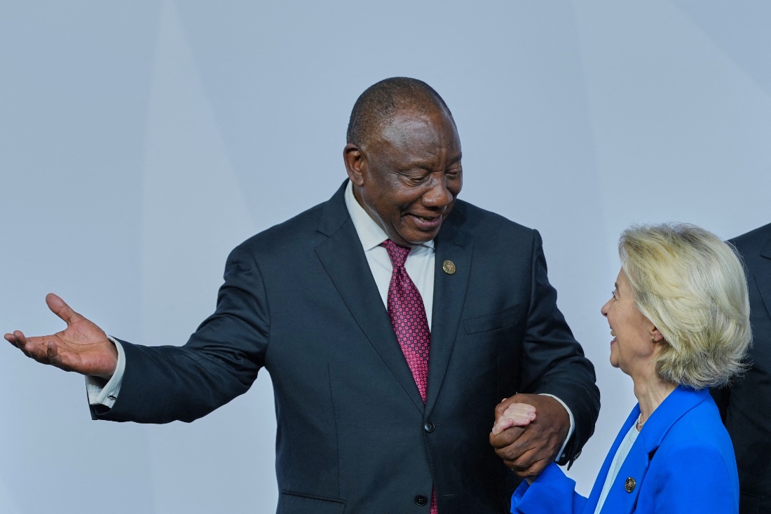 South African President Cyril Ramaphosa speaks with EU Commission President Ursula Von der Leyen at the G20 Summit in Johannesburg, South Africa. (AFP)