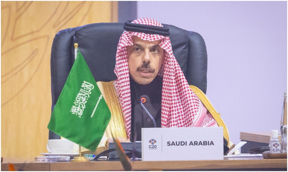 Saudi Foreign Minister Faisal bin Farhan delivered a speech at the G20 Summit in Johannesburg, South Africa. (SPA)