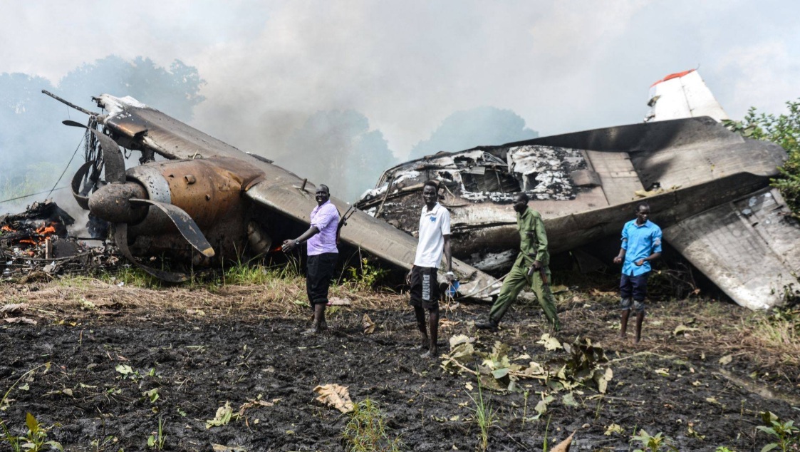 Plane carrying food aid crashes in South Sudan, three dead