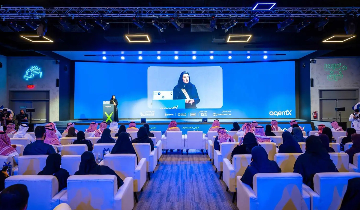 The closing ceremony featured presentations about the hackathon’s aims and its impact on empowering national talent in AI, along with a display of project work. (SPA)
