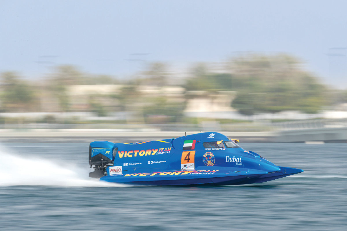 Torrente holds off Andersson to claim pole position in Jeddah powerboat race