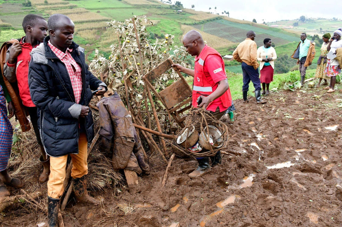 21 dead, 30 missing in Kenya landslide: minister