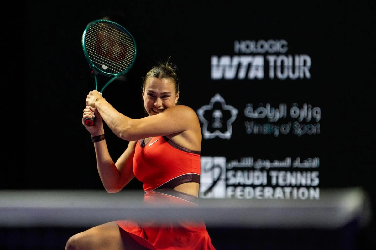 Aryna Sabalenka kicked off her quest for a maiden WTA Finals title by blasting 11 aces on her way to a 6-3, 6-1 victory over Jasmine Paolini in Riyadh on Sunday. (AN Photo/Abdulrahman Bin Shulhoub)