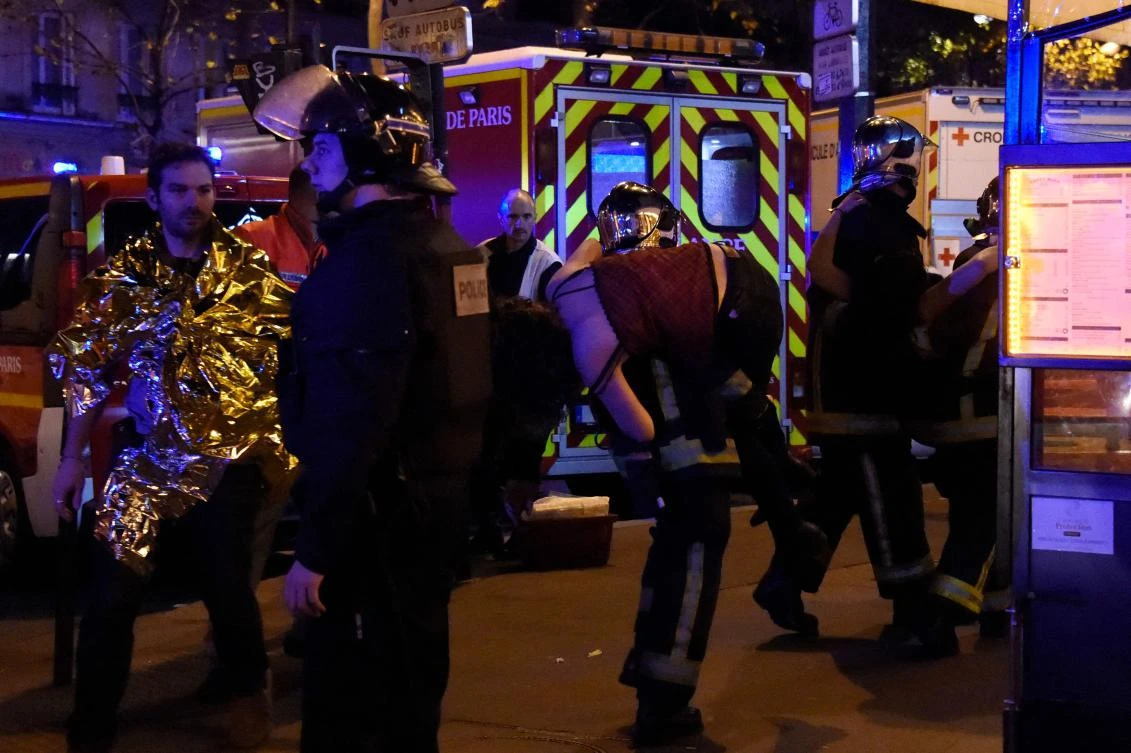 France players to honor victims of Paris attacks in 2015