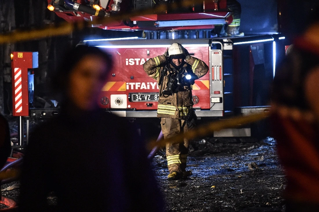 Firemen intervene and search for injured patients after a fire broke out at the hospital building in the Gaziosmanpasa district of Istanbul in 2018. (AFP)