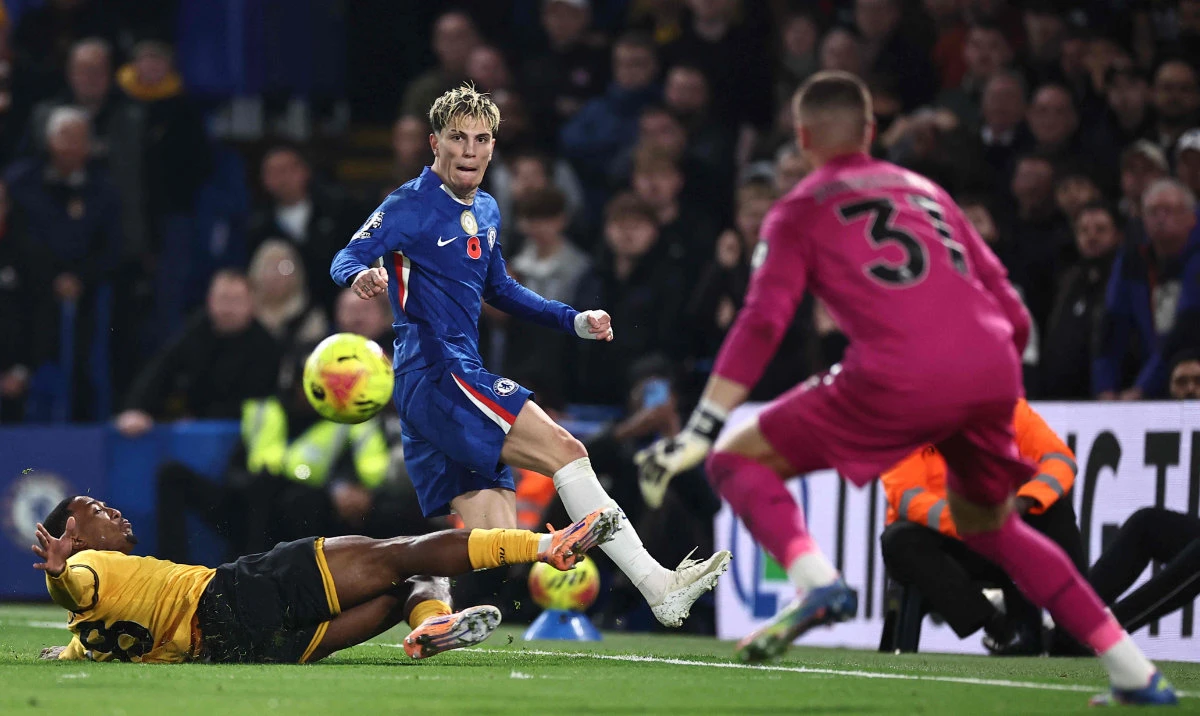 Chelsea down Wolves to ease criticism of Maresca’s rotation policy