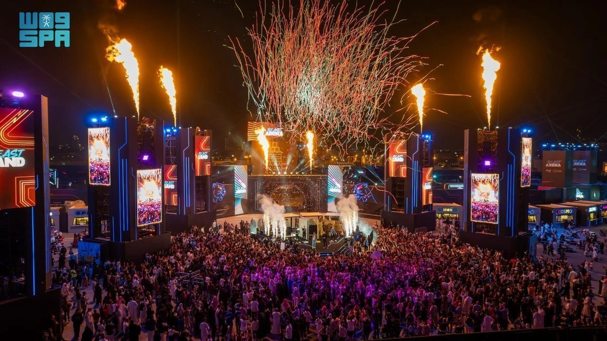 Visitor turnout across the Riyadh Season zones has risen in recent days, driven by strong engagement with major international attractions and events. (SPA)